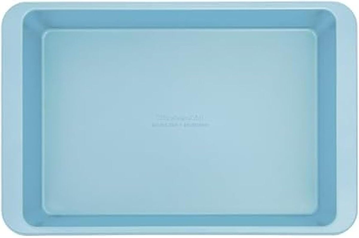 Test : moule à gâteau anti-adhésif KitchenAid 22, 9 x 33 cm