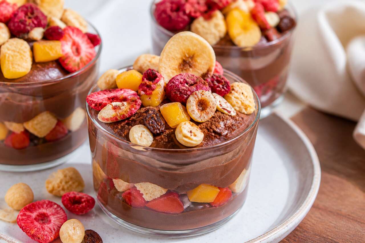 Coupes de fruits au chocolat : recette gourmande et facile