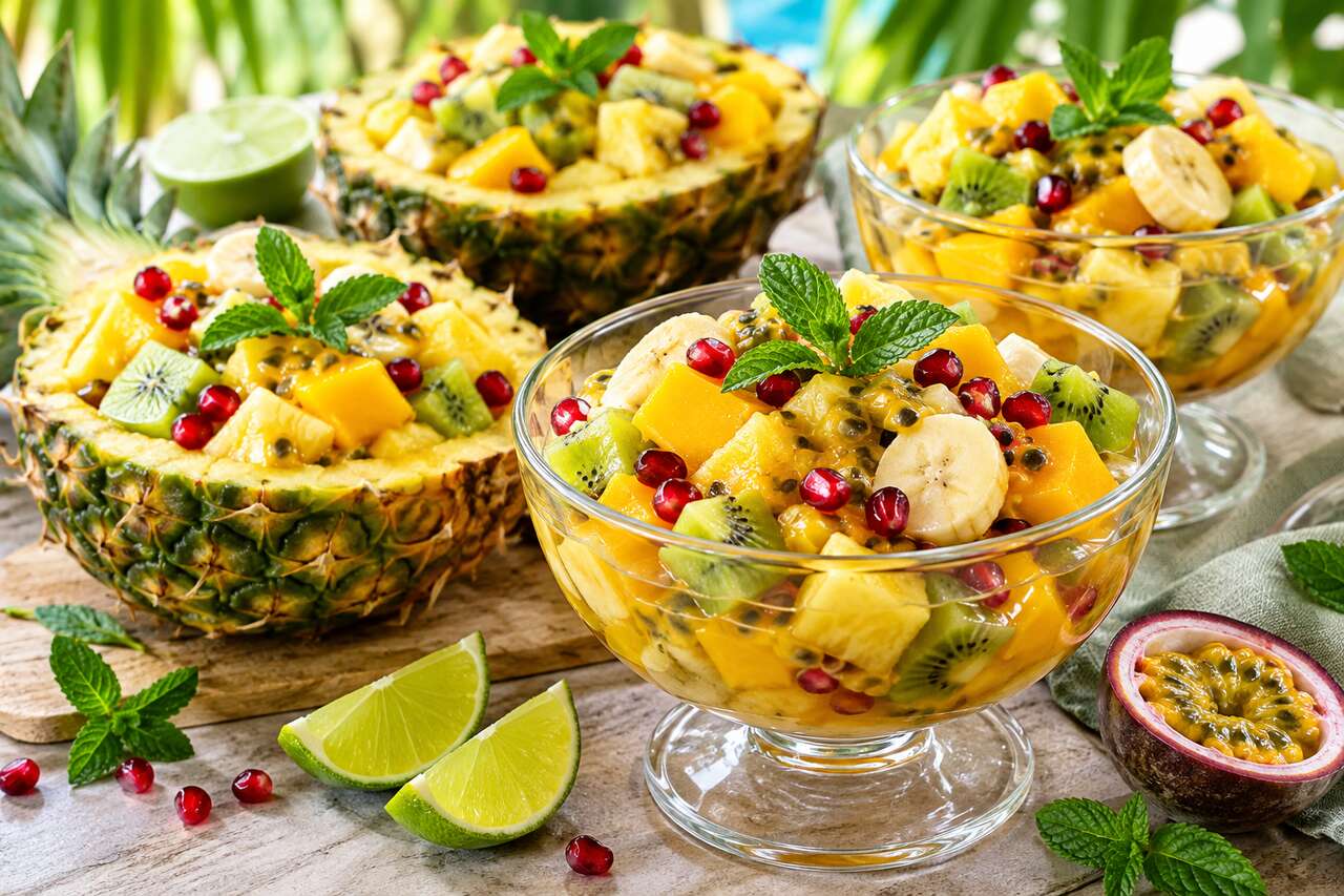Salade de fruits exotiques aux kiwis : recette facile et rafraîchissante