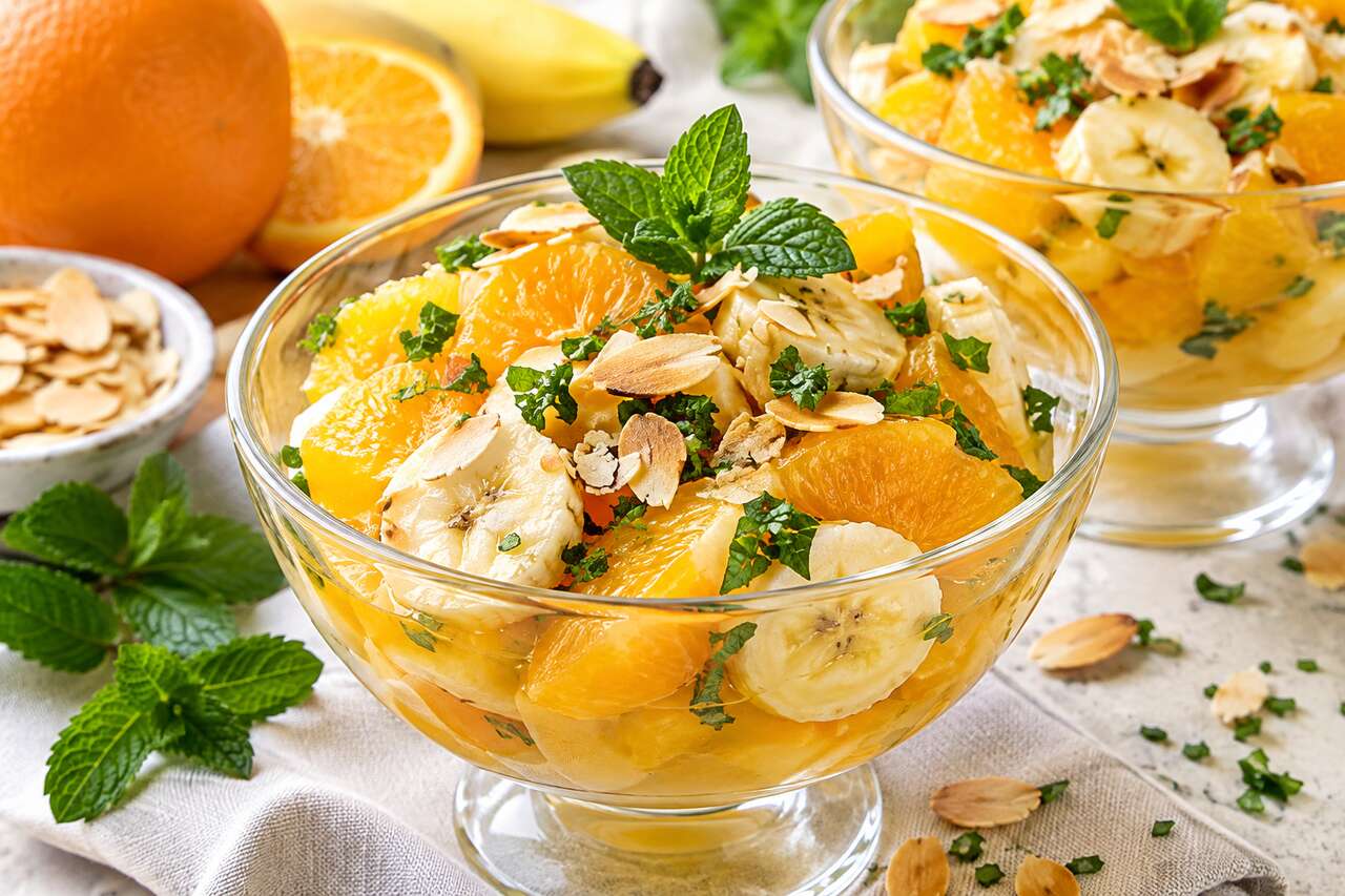 Salade d'oranges et bananes : recette fraîche et gourmande